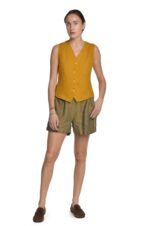 Moteriška lininė klasikinė liemenė, trumpa, garstyčių spalvos susagstomu priekiu