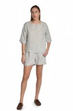 Lininė palaidinė rankovėmis iki alkūnių, atsegamais skeltukais šonuose, pilka