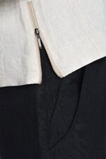 marškinėlių tipo lininė palaidinė, šviesi - užsegami skeltukai šonuose