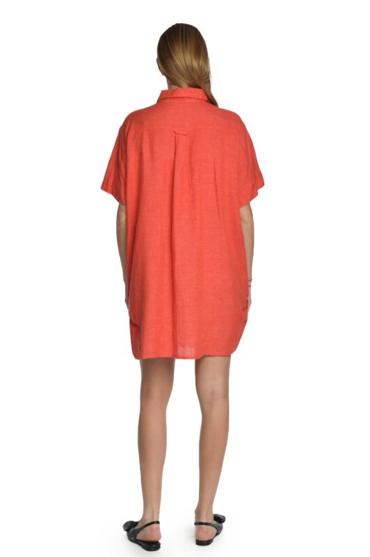 Raudona lininė suknelė marškiniai susagstoma priekyje - nugara