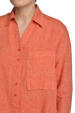 raudoni moteriški ilgi lininiai marškiniai švarko tipo, su kišene priekyje