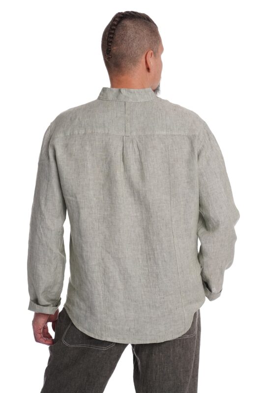 Vyriški lininiai marškiniai ilgomis rankovėmis DAIVU stačia apykakle žalias melanžas - nugara