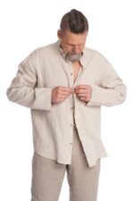 Vyriški lininiai marškiniai ilgomis rankovėmis stačia apykakle užsagstomi melanžo spalvos