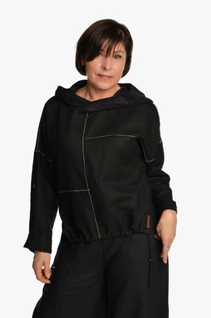 Juodas, laisvo stiliaus lininis bliuzonas moterims su gobtuvu ir reguliuojamo ilgio rankovėmis