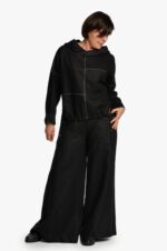 lininis bliuzonas moterims su gobtuvu, juodas, laisvo stiliaus, dekoruotas peltakiu