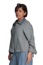 Margas vilnonis švarkelis su linu su dekoratyviom kišenėm priekyje