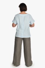 Chaki spalvos lininės platėjančios moteriškos kelnės iš nugaros