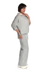 Pilkos į apačią platėjančios moteriškos lininės kelnės