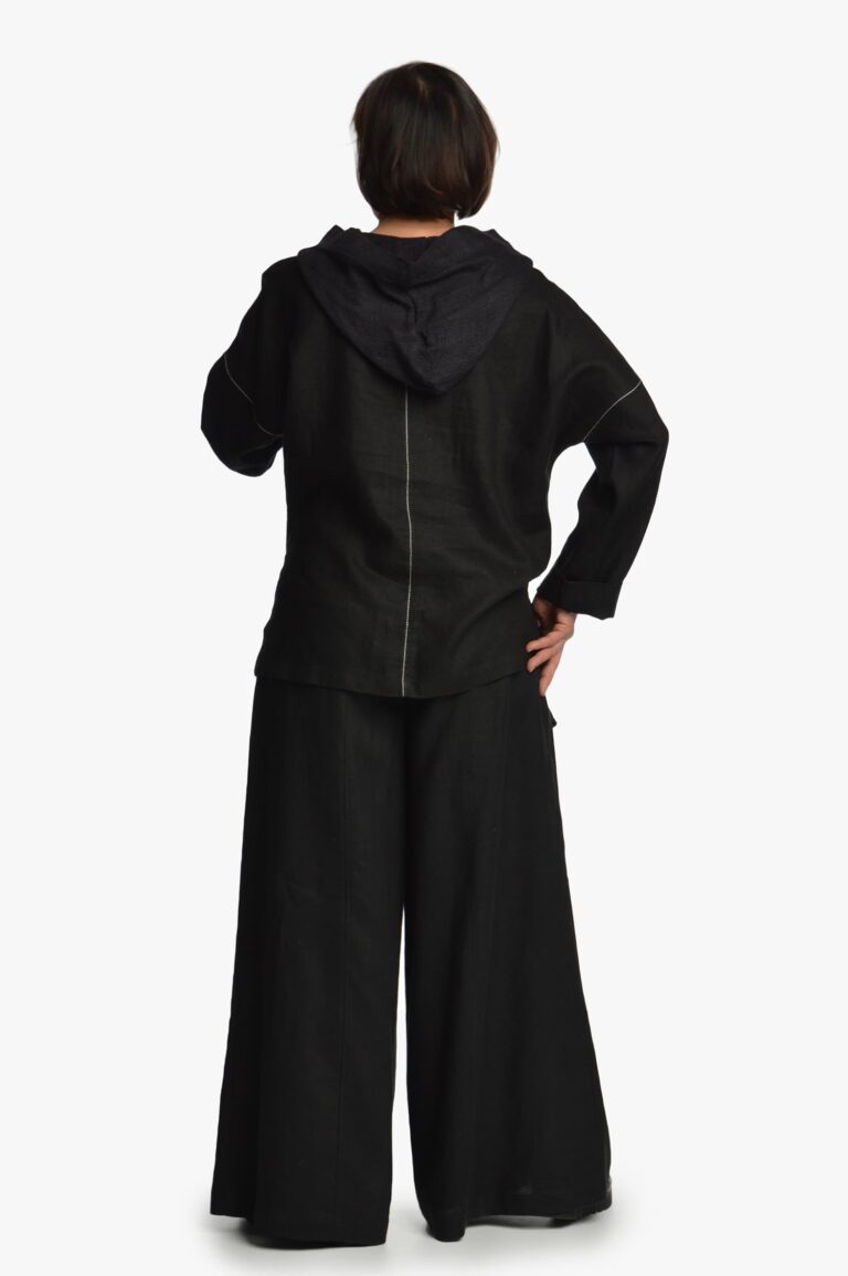Juodos sijonkelnės iš lino - derinys su lininiu bliuzonu - nugara