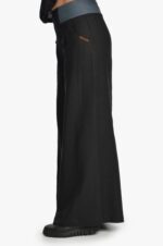 Juodos sijonkelnės iš lino su elastingu juosmeniu - šonas