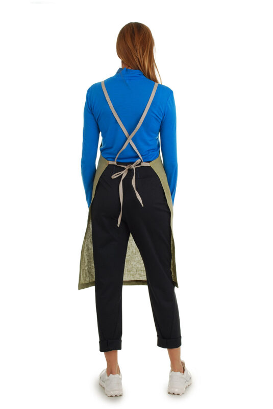 žalsva stilinga lininė prijuostė, Z11, su kišenėmis ir ilgu liemens dirželiu - nugara