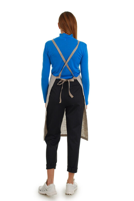 šviesi lininė prijuostė, Z14, su kišenėmis ir ilgu liemens dirželiu - nugara