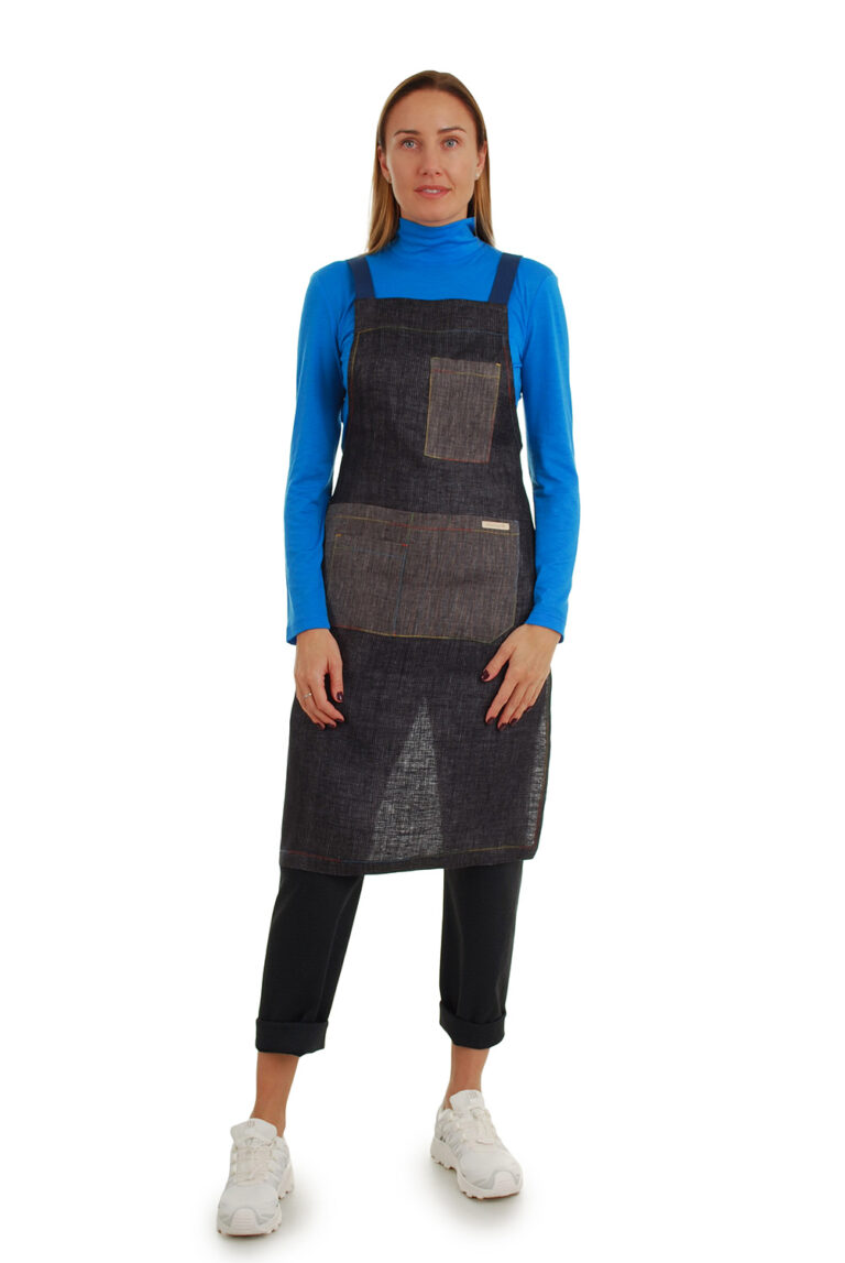 tamsi lininė prijuostė, Z16, su kišenėmis ir ilgu liemens dirželiu