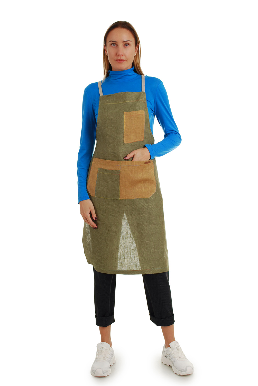 Lininiai-drabuziai-linine-prijuoste Z9-i-1 stilinga lininė prijuostė, Z9, su kišenėmis ir ilgu liemens dirželiu