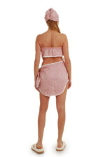 rožinis dviejų dalių moteriškas kostiumėlis pirčiai