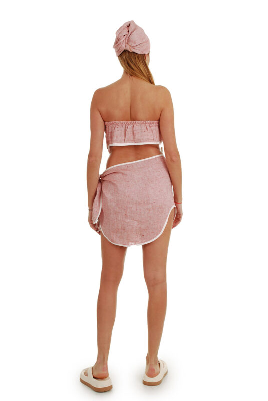 rožinis dviejų dalių moteriškas kostiumėlis pirčiai