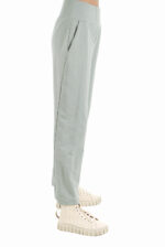 Stilingos laisvalaikio kelnės moterims iš organinės medvilnės su elastingu juosmeniu, žydros