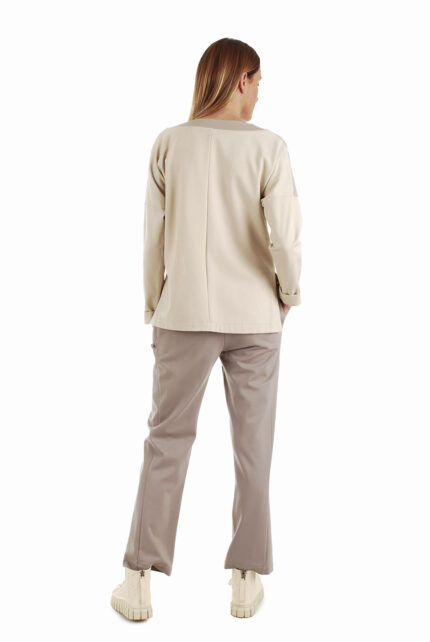 Stilingos laisvalaikio kelnės moterims iš organinės medvilnės su elastanu, smėlinės - nugara