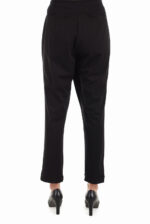 Išskirtinio dizaino moteriškos kelnės su kloste priekyje juodos, iš nugaros