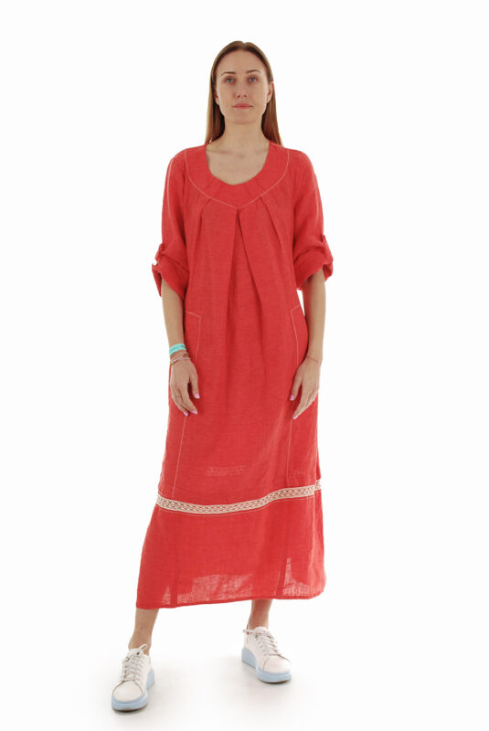 Ilga laisvo silueto suknelė ilgomis rankovėmis raudona