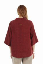 Laisva lininė palaidinė, pusilgėmis rankovėmis, raudono vyno spalvos, iš nugaros