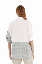 Stilingi moteriški lininiai marškiniai, reguliuojamo ilgio rankovėmis iš nugaros