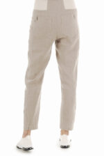 Lininės moteriškos kelnės siaurėjančios į apačią, elastingu juosmeniu, natūralaus lino spalvos - iš nugaros