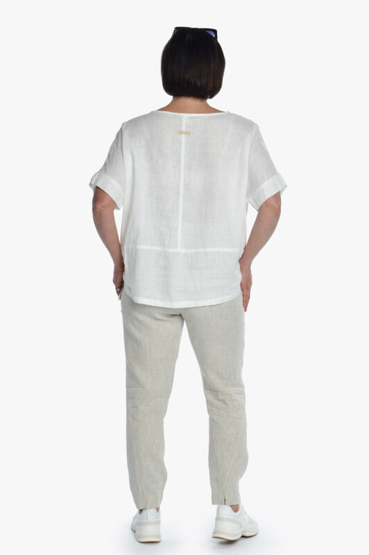 Šviesios moteriškos lininės kelnės siaurėjančios iš nugaros