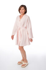 lininis chalatas švelniai rožinis