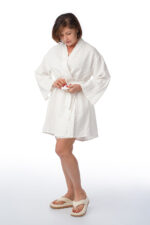 Baltas lininis chalatas kimono tipo