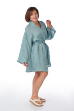 Mėlynas lininis chalatas moterims