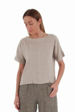 Laisva lininė palaidinė plačiomis rankovėmis