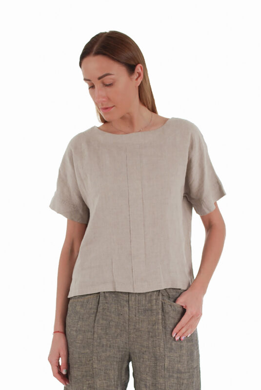 Laisva lininė palaidinė plačiomis rankovėmis