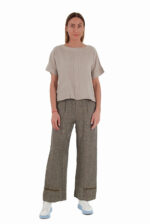 Laisva lininė palaidinė plačiomis rankovėmis kapučino