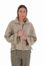 Vilnonis švarkas su linu, užsegamas