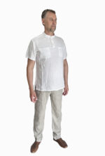 Vyriški lininiai marškiniai su kišenėmis balti