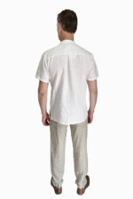 Vyriški lininiai marškiniai su kišenėmis balti nugara