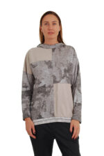 Laisvalaikio bliuzonas su gobtuvu, pilkai rusvas