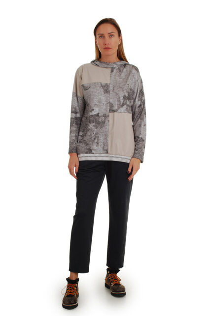 Siaurėjančios moteriškos kelnės, tamprios