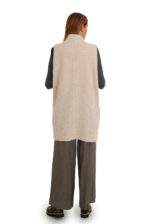 Vilnonė moteriška liemenė rusva ilga