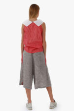 Lininė palaidinė be rankovių su apykakle, taškuota