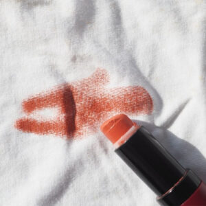 Kaip išvalyti dėmes iš lino